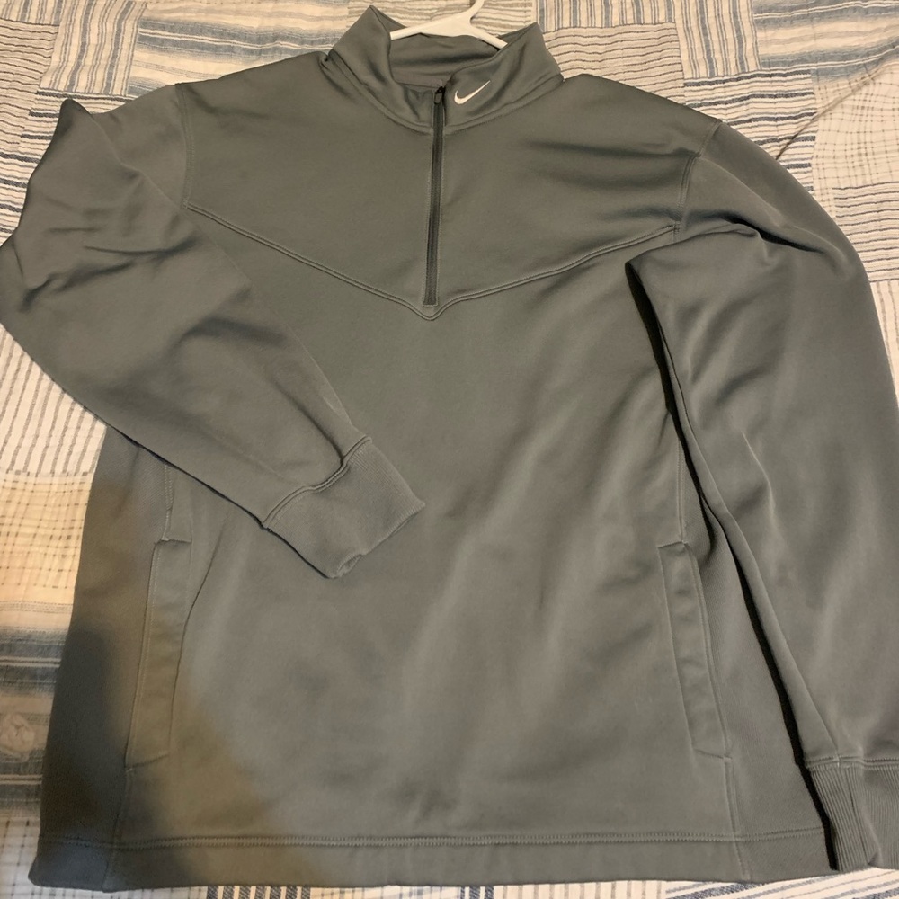 Nike Therma Pullover